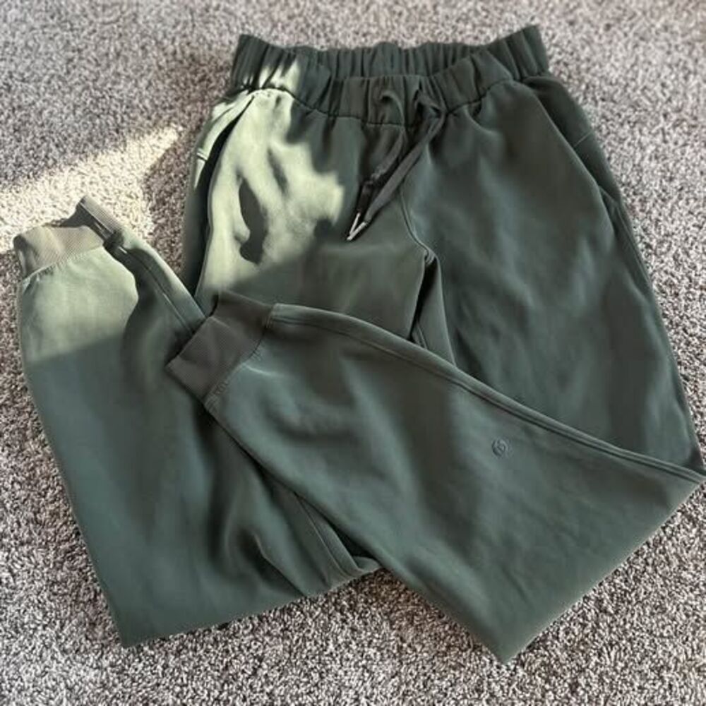 Lululemon Keep Moving Jogger Olive Green